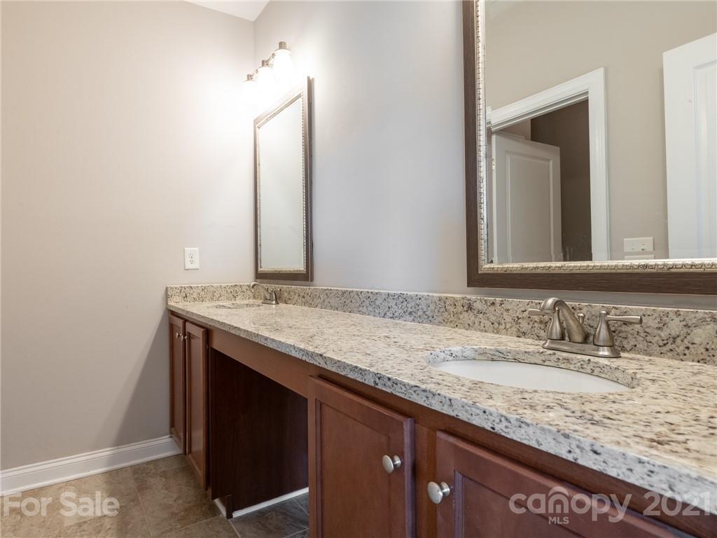 2421 Bonterra Blvd #405