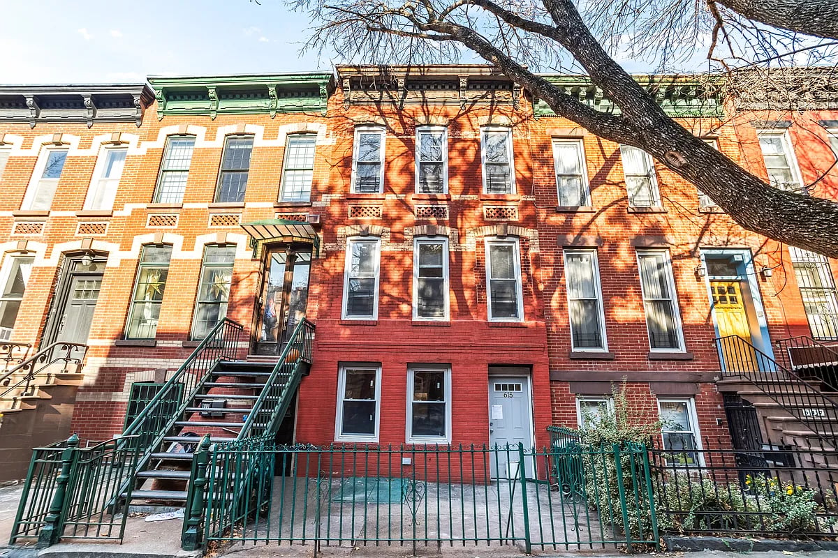 615 President St