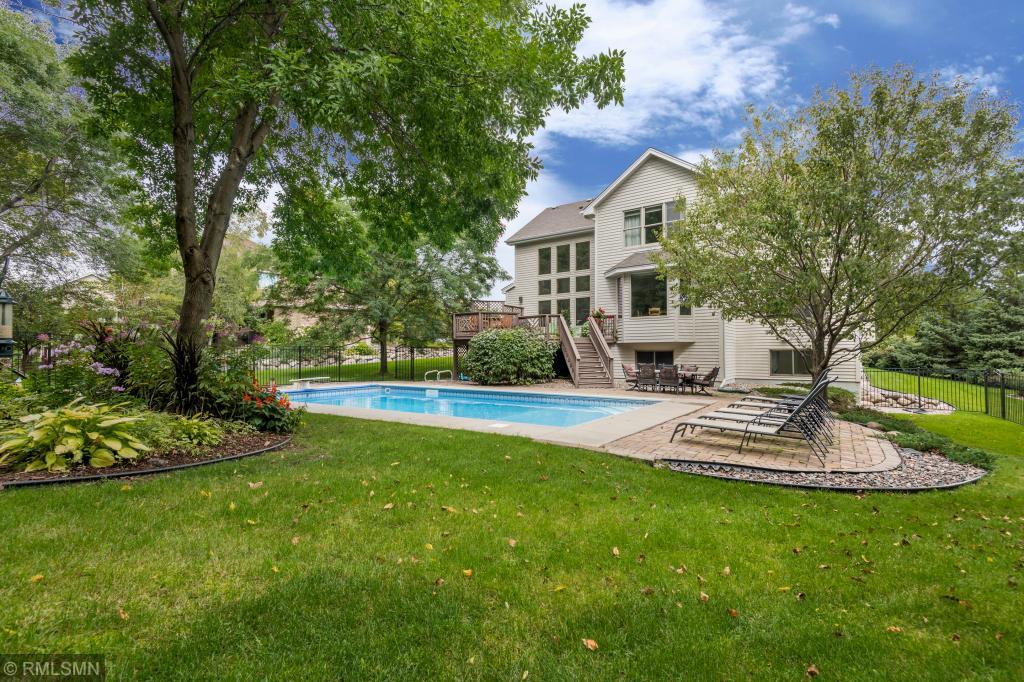 4180 Lakeridge Road
