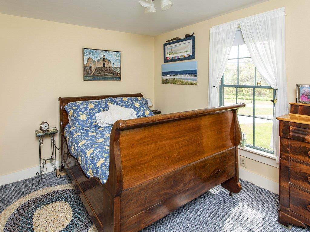 2 Independence Drive, Freeport