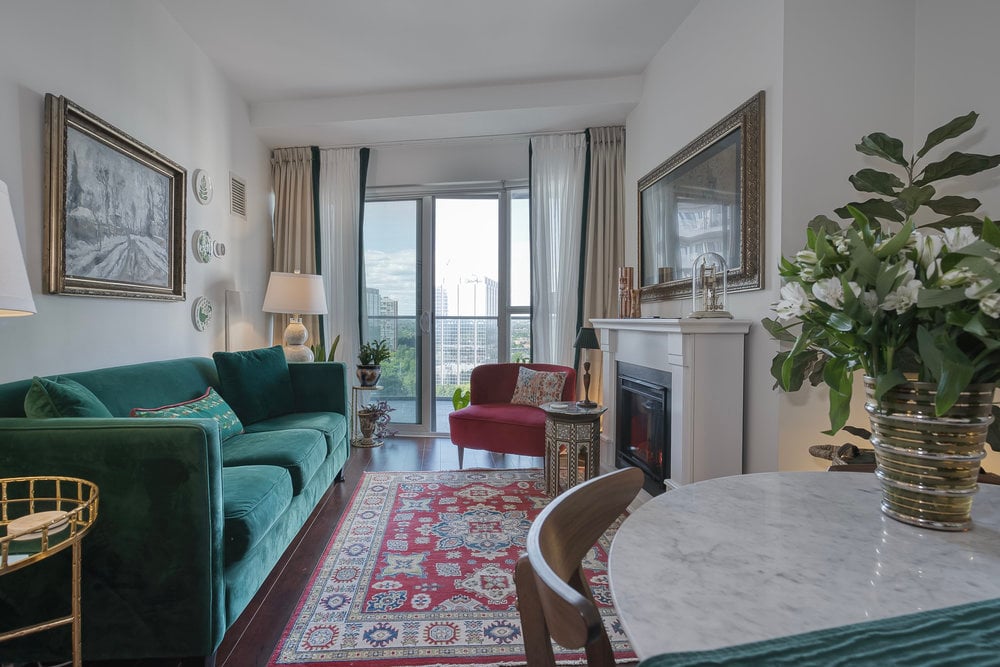 60 Absolute Avenue 1507