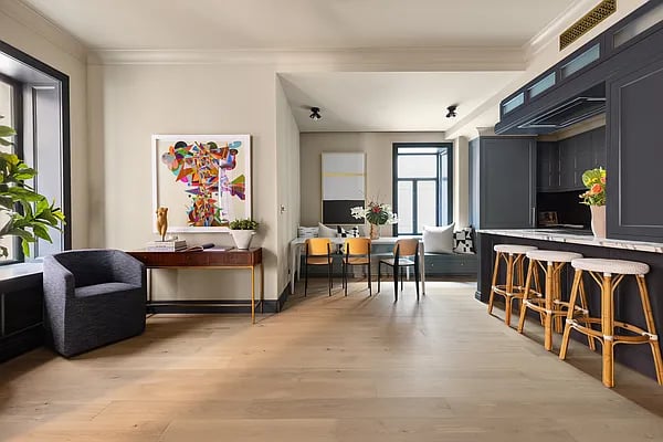 260 West Broadway #4G