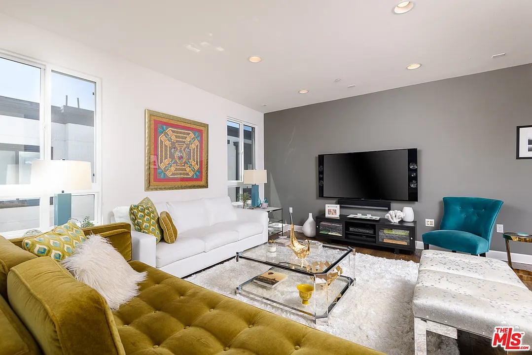 12875 Runway Rd, Apt 5