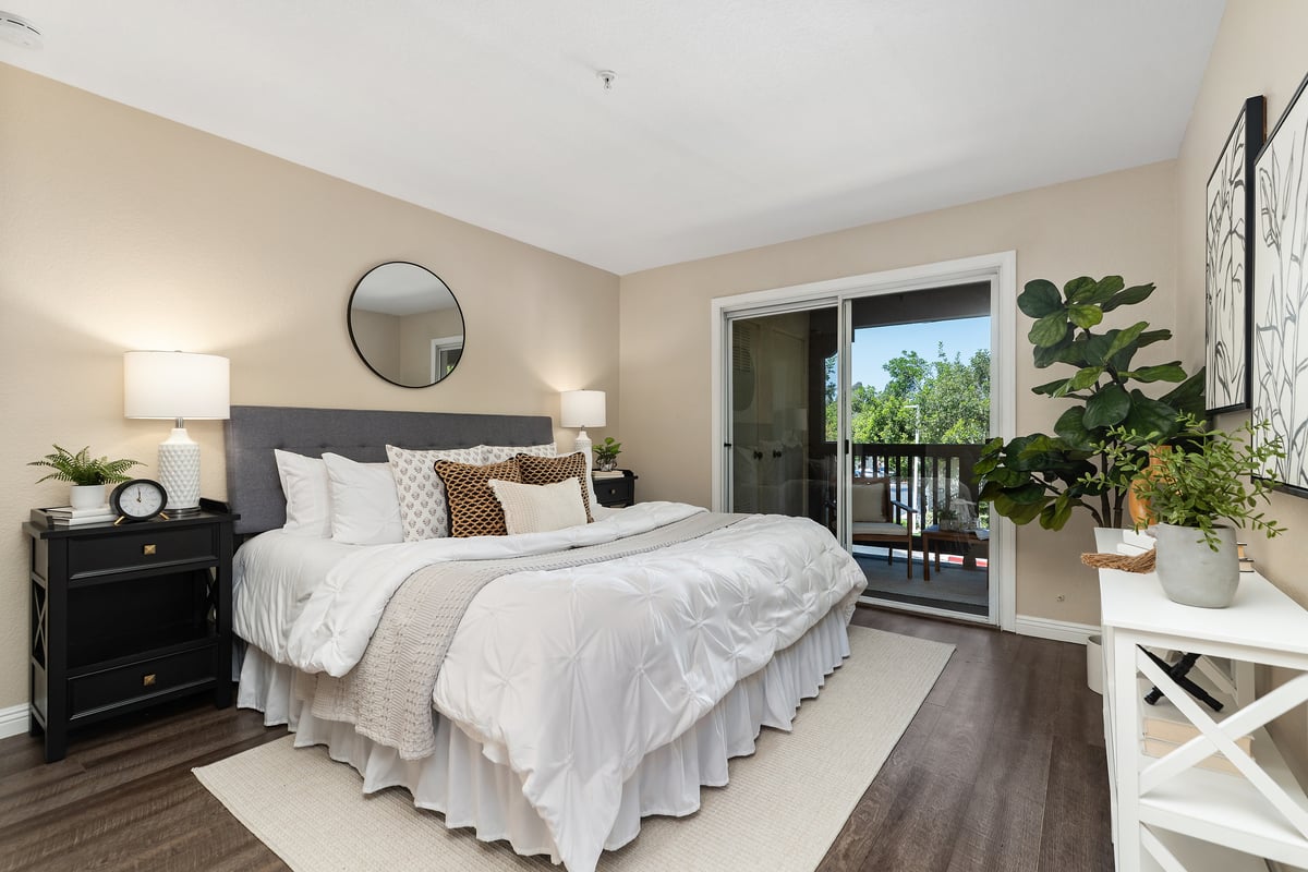 227 S Cross Creek Road, Unit D