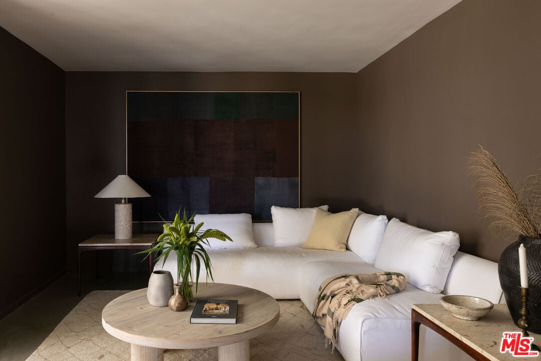 Crownfall Reserve, Edwin Dr, 90046