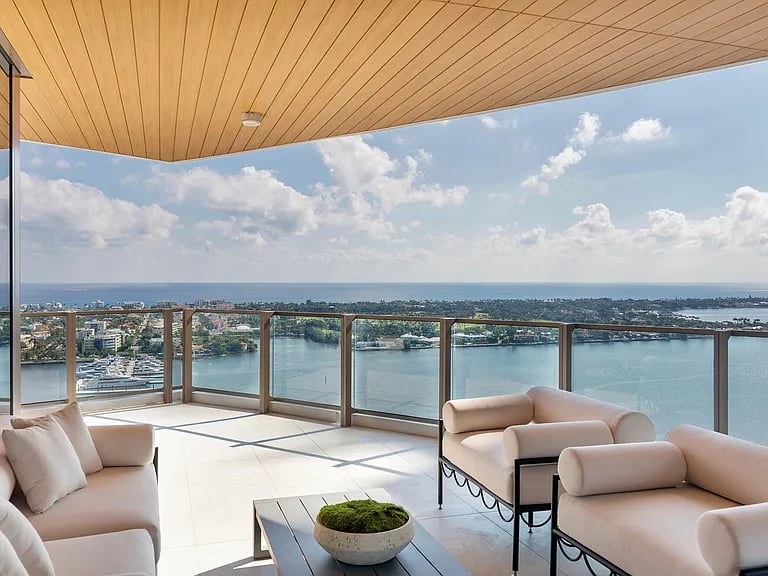 1333 S Flagler Dr #2302