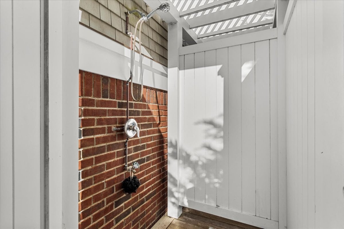 1200 Bay Avenue, Mantoloking