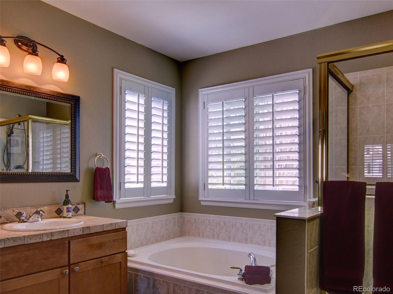 5086 Buena Vista Blv
