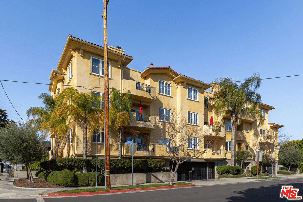 12449 Kling St, #PH1