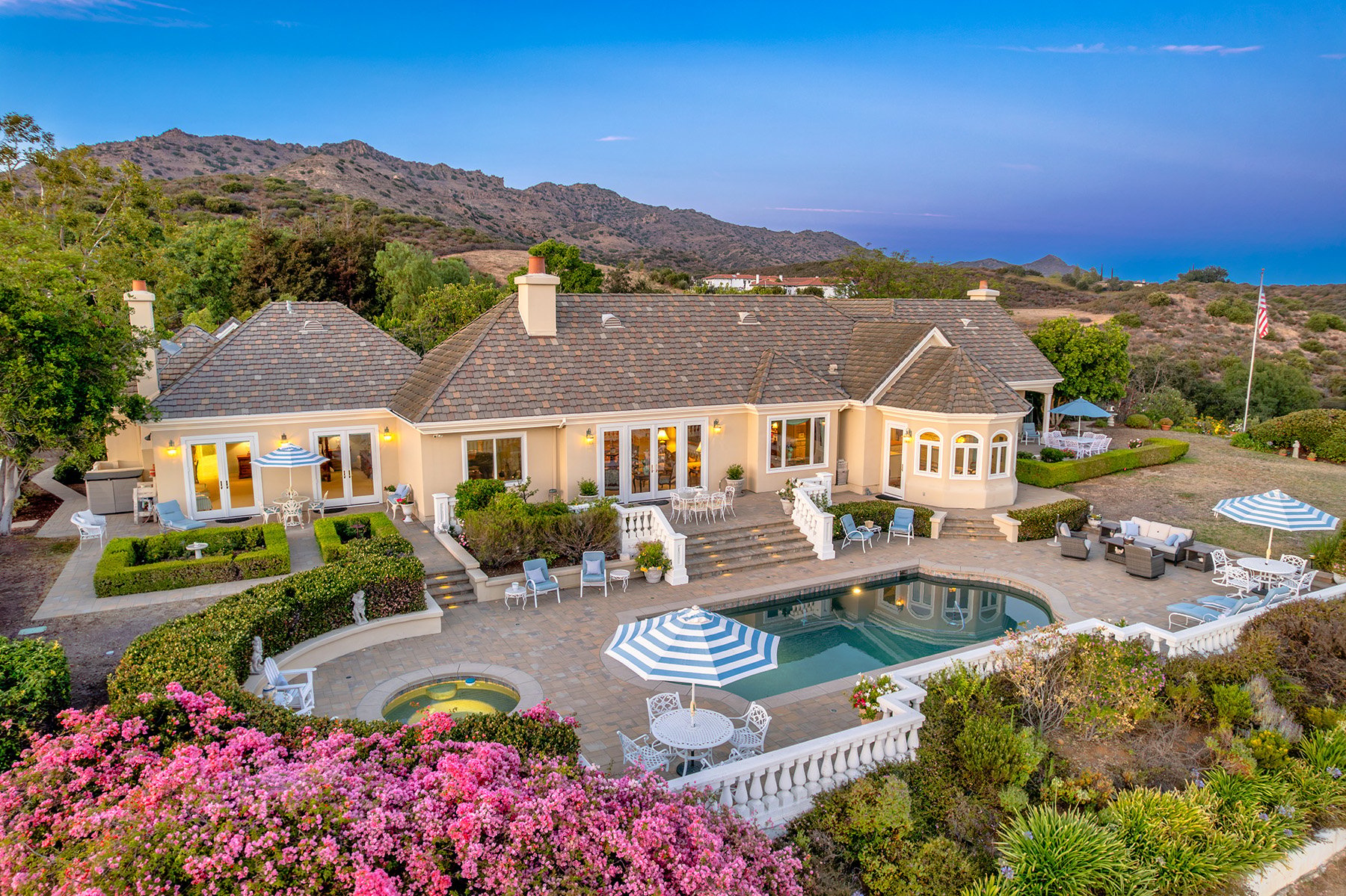 1673 Crown Ridge Court