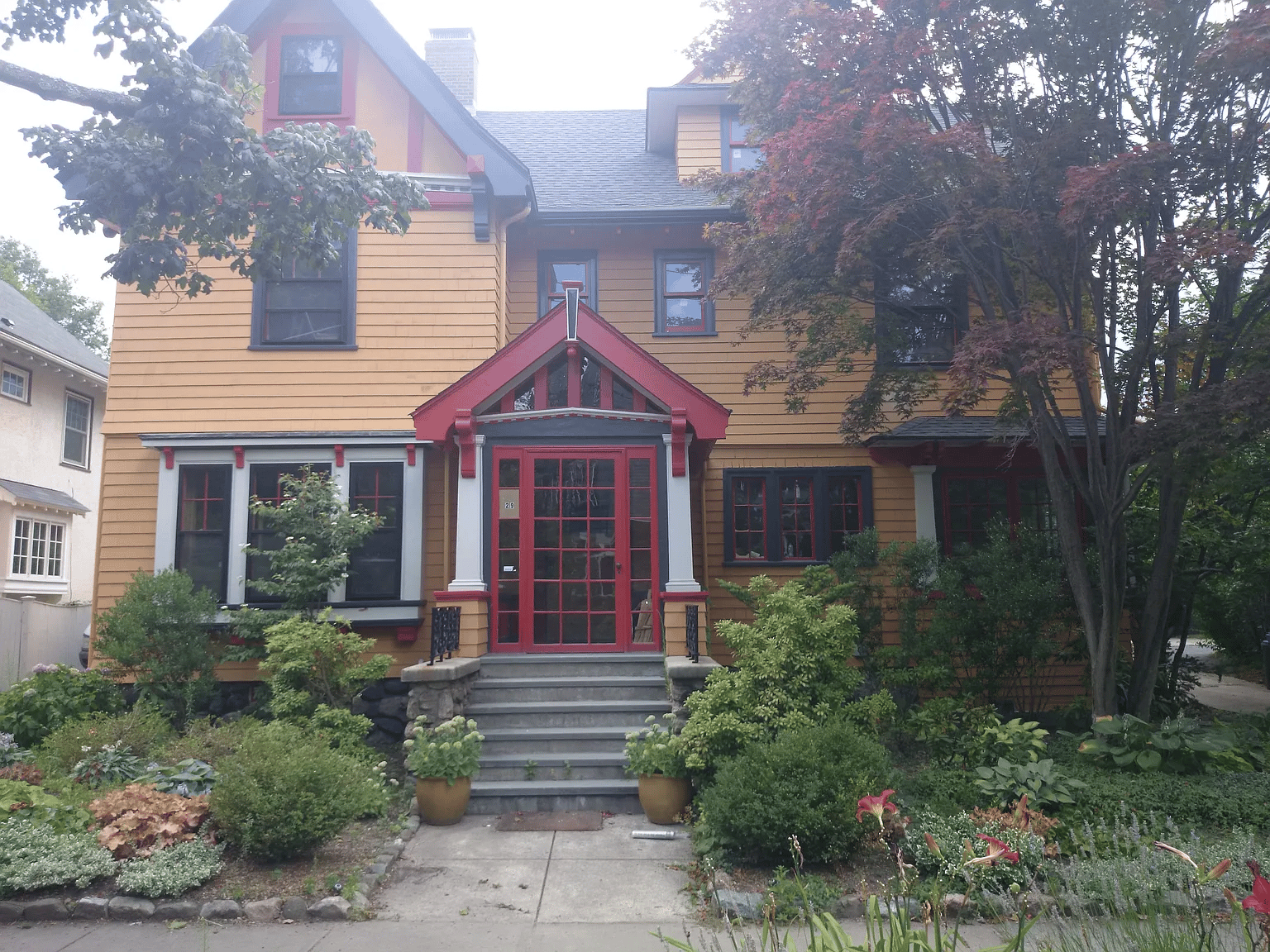 29 Crowninshield Rd