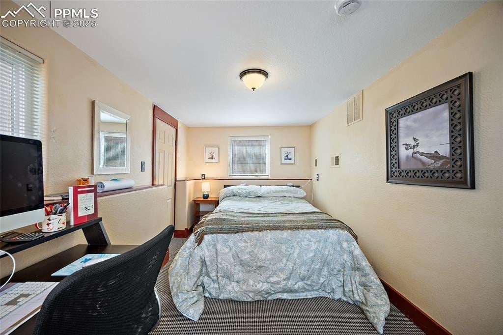 1929 Woodburn Street