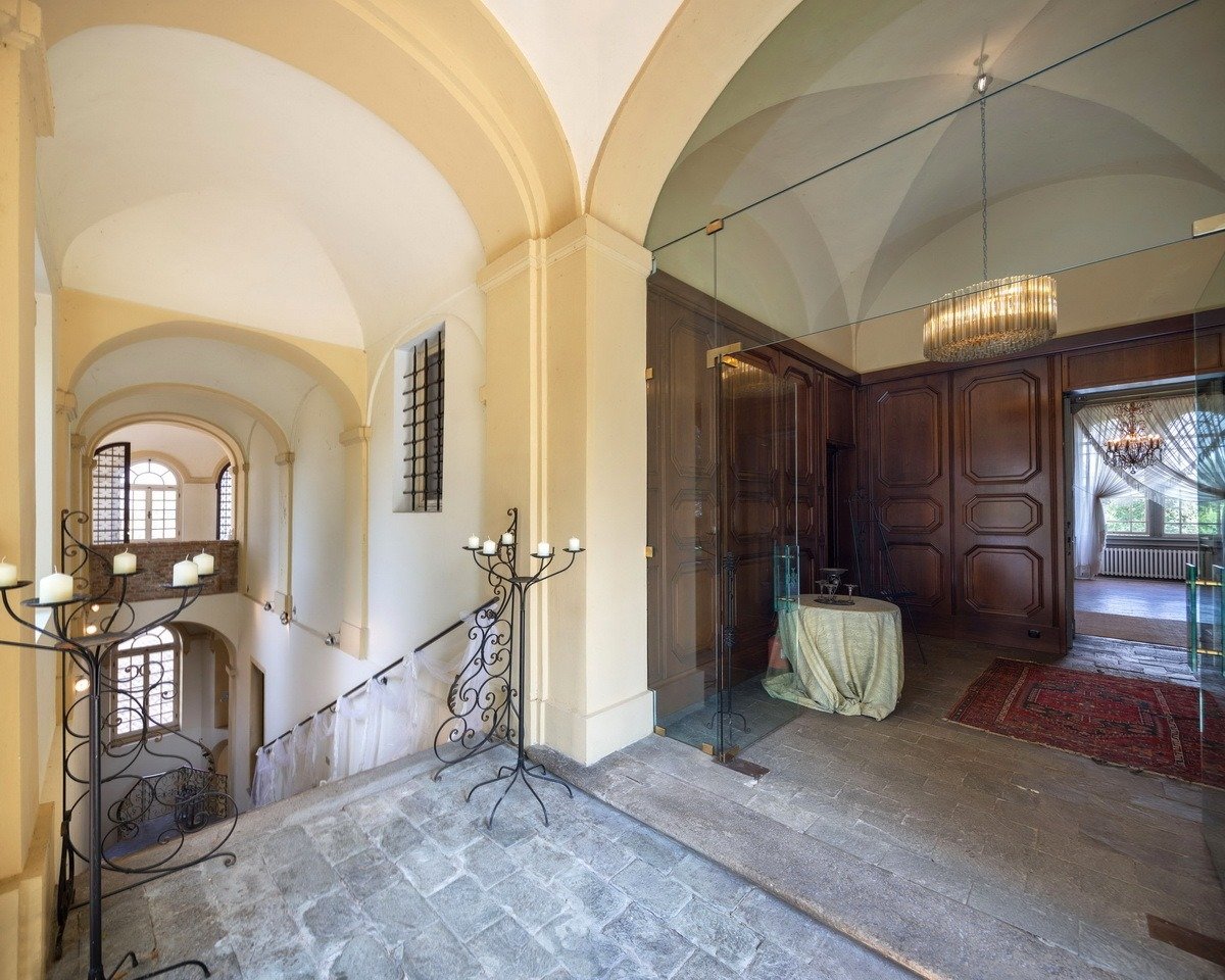 Stunning Castle in the Piedmont Region of Italy