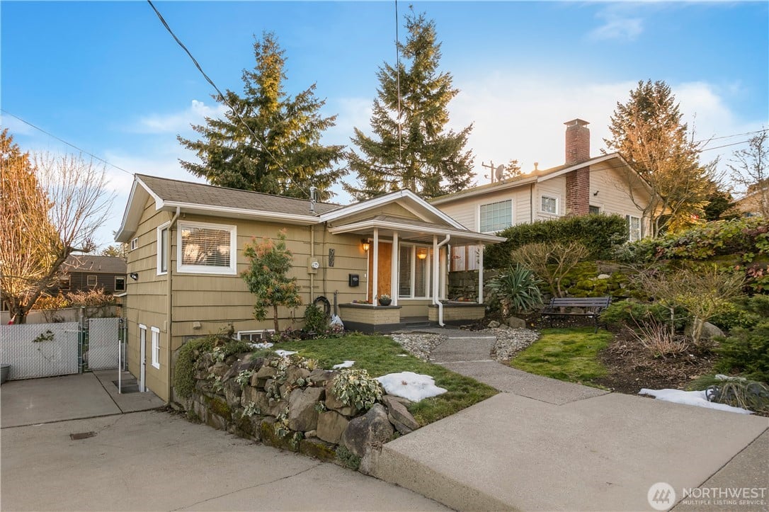 907 N 90th Street