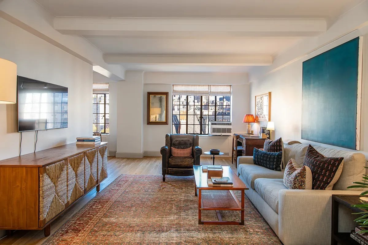 1 Christopher St #10H