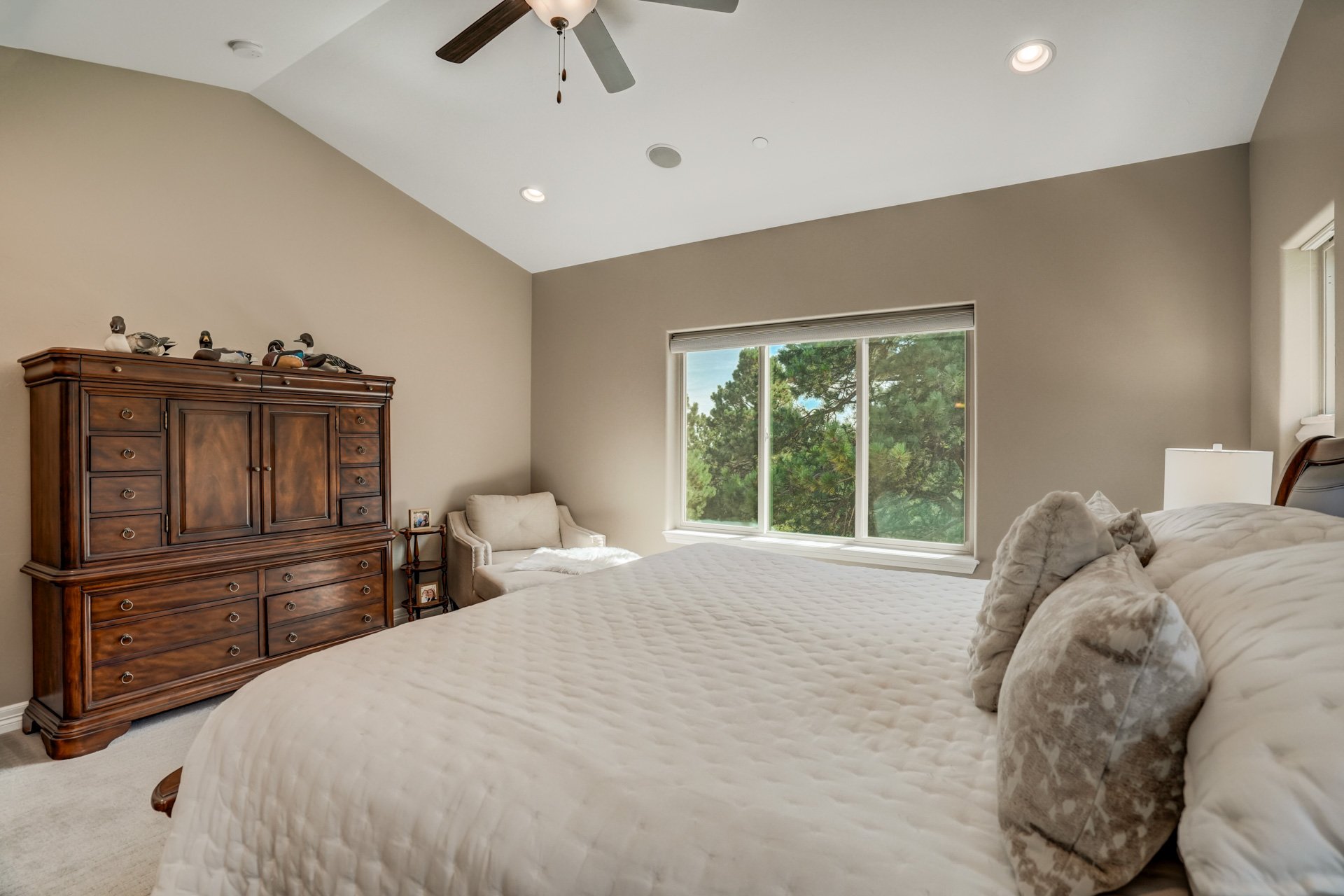 429 Stone Cottage Grove