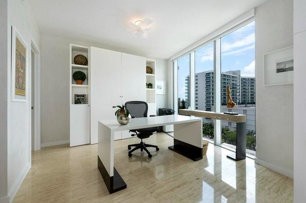 Juan Camilo Gallego Sells Miami Beach $2,000,000 Capri Stunner!