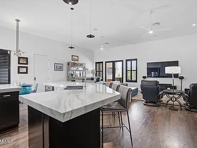 5311 E Gray Wolf Trail