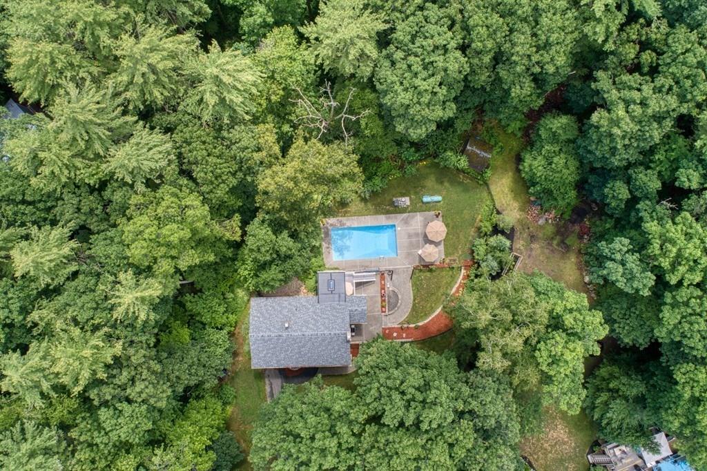 12 Prescott Ln