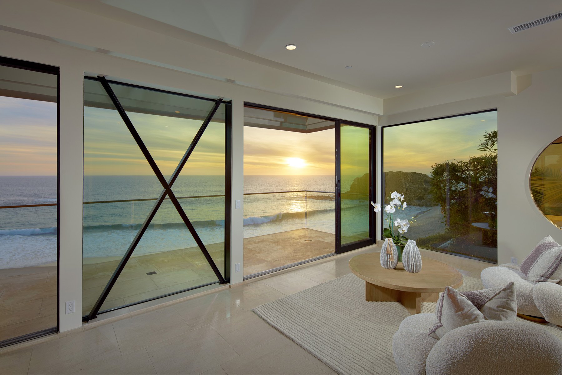 33 Bay Drive