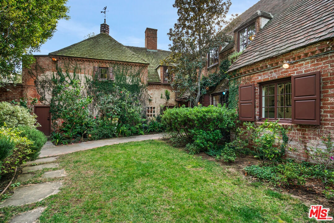 Grand Los Feliz Tudor