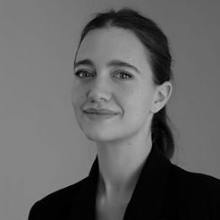 Hannah Holbrook photo