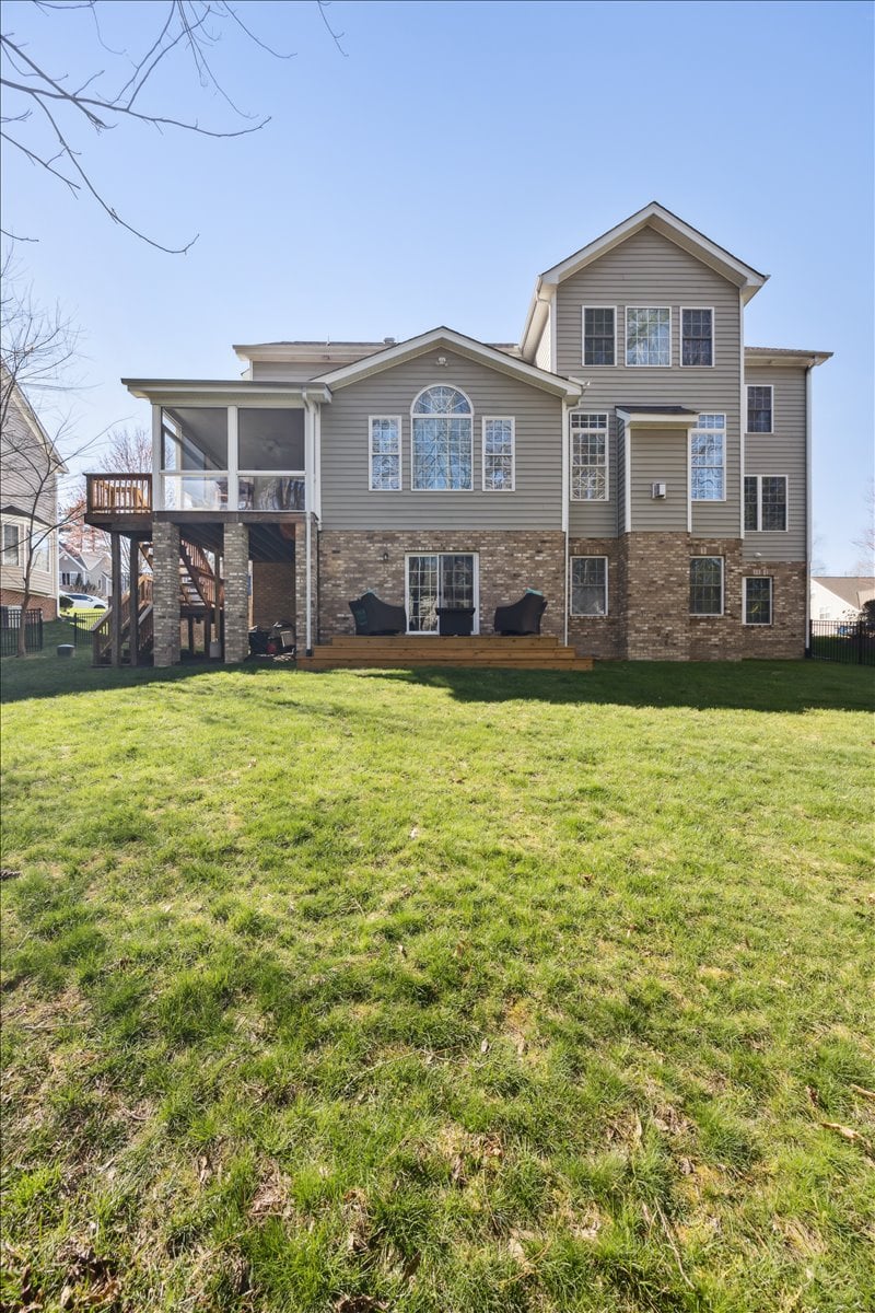 4513 Lake Summer Mews