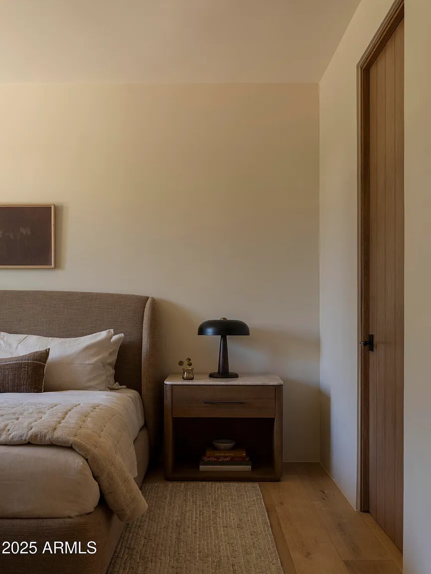 8631 N AVENIDA DEL SOL