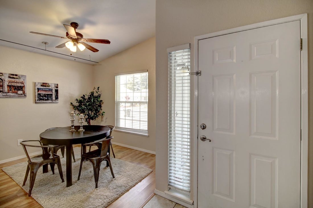 Just Sold in Greenhaven! 810 Portugal Way