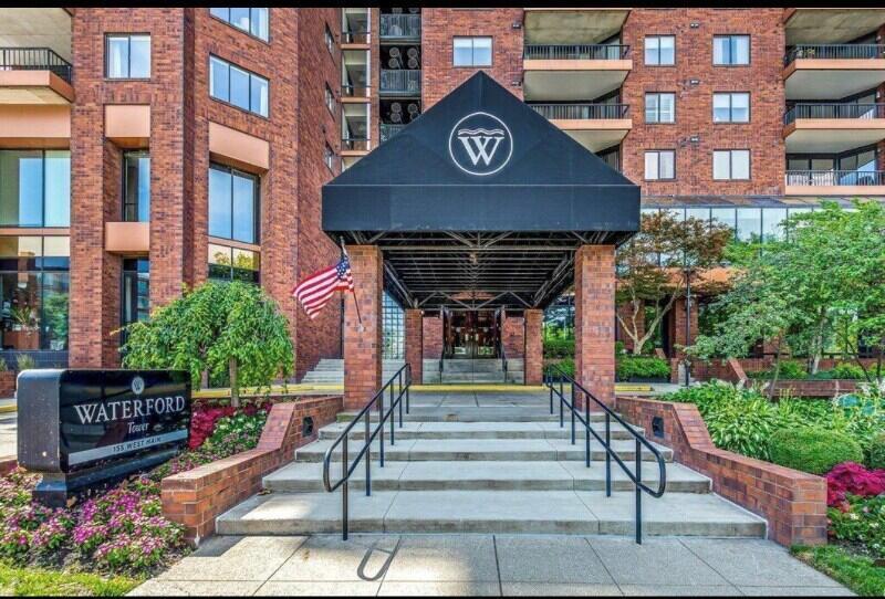 155 W Main Street #802: A Sold Waterford Tower Condo in Downtown Columbus