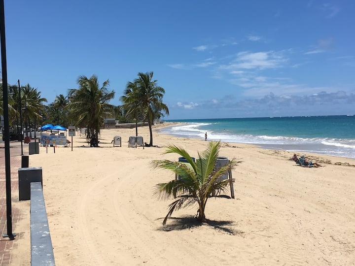 Beach House Apt 10 • 1BR + Sofa Bed • Full Kitchen - Airbnb