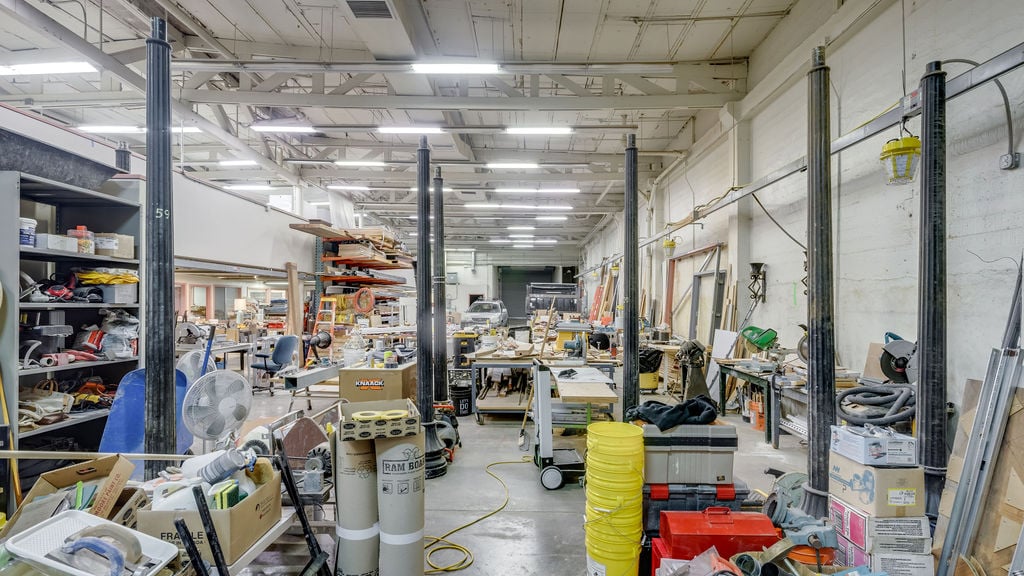 1469 Pacific Ave | 16,493 Light Manufacturing Warehouse