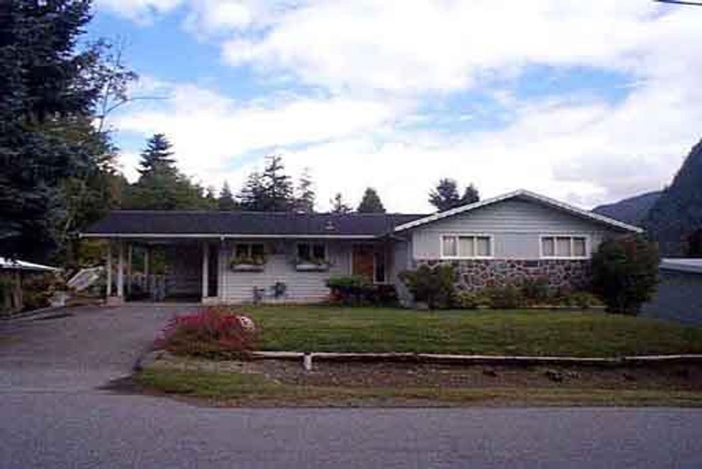 38286 Vista Cres
