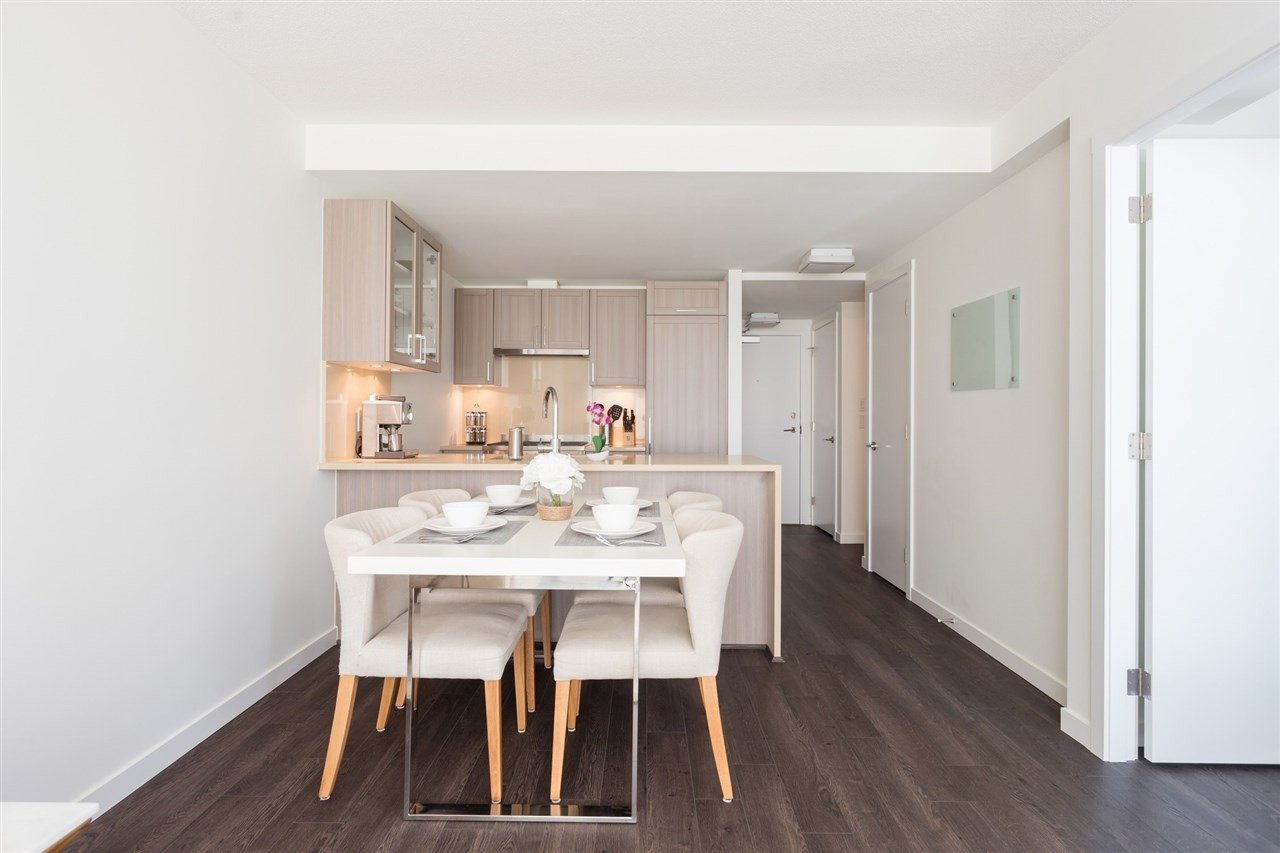 5598 Ormidale St, #609