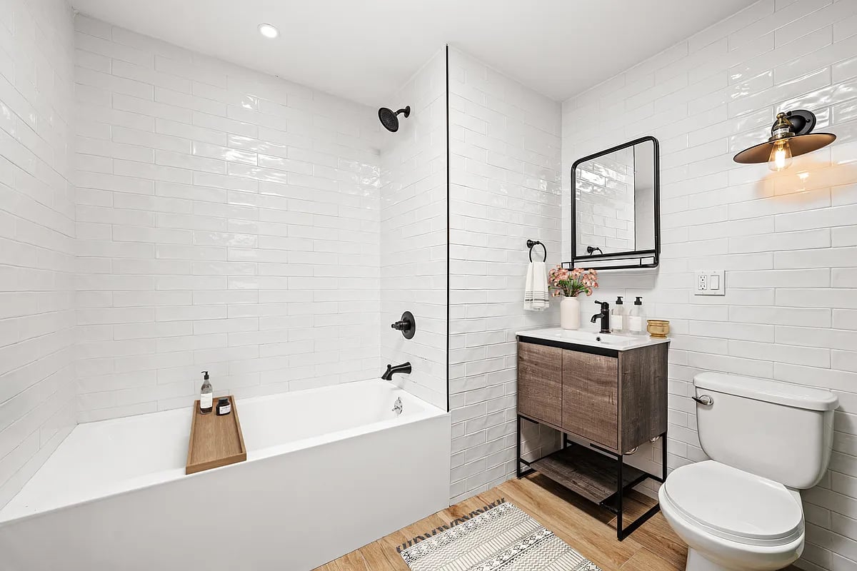 255 18th Street #107