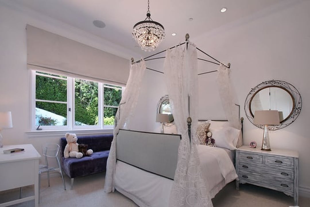 Oasis Aurora