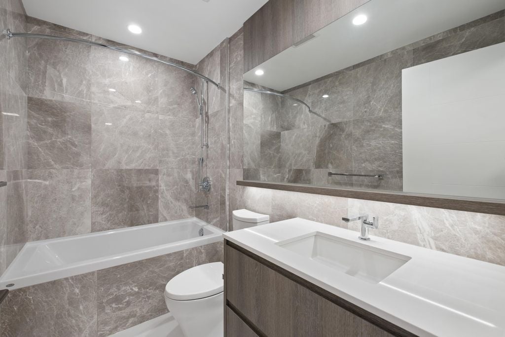 6511 Sussex Ave, #2108