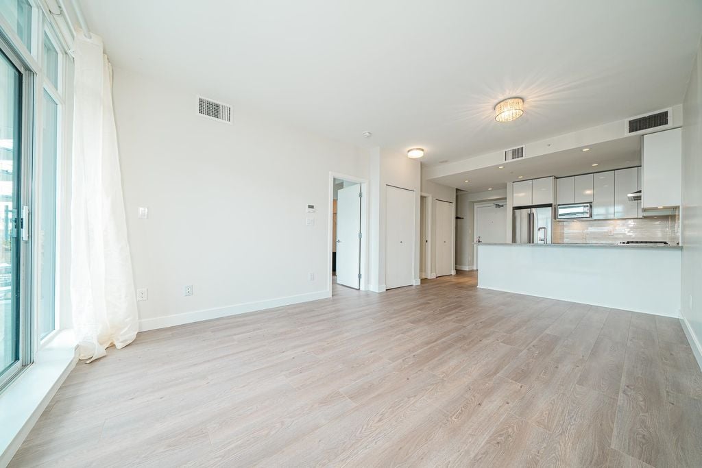 1788 Gilmore Ave, #2601