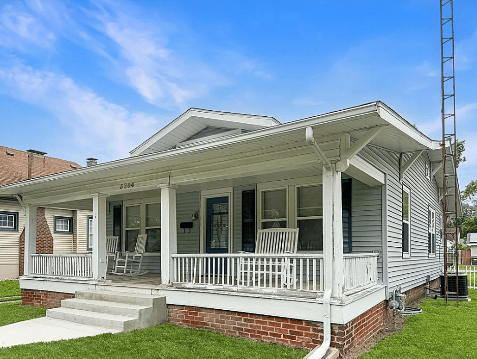 3204 Prairie Ave