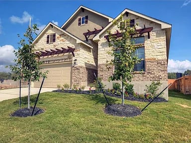 21218 Capri Oaks