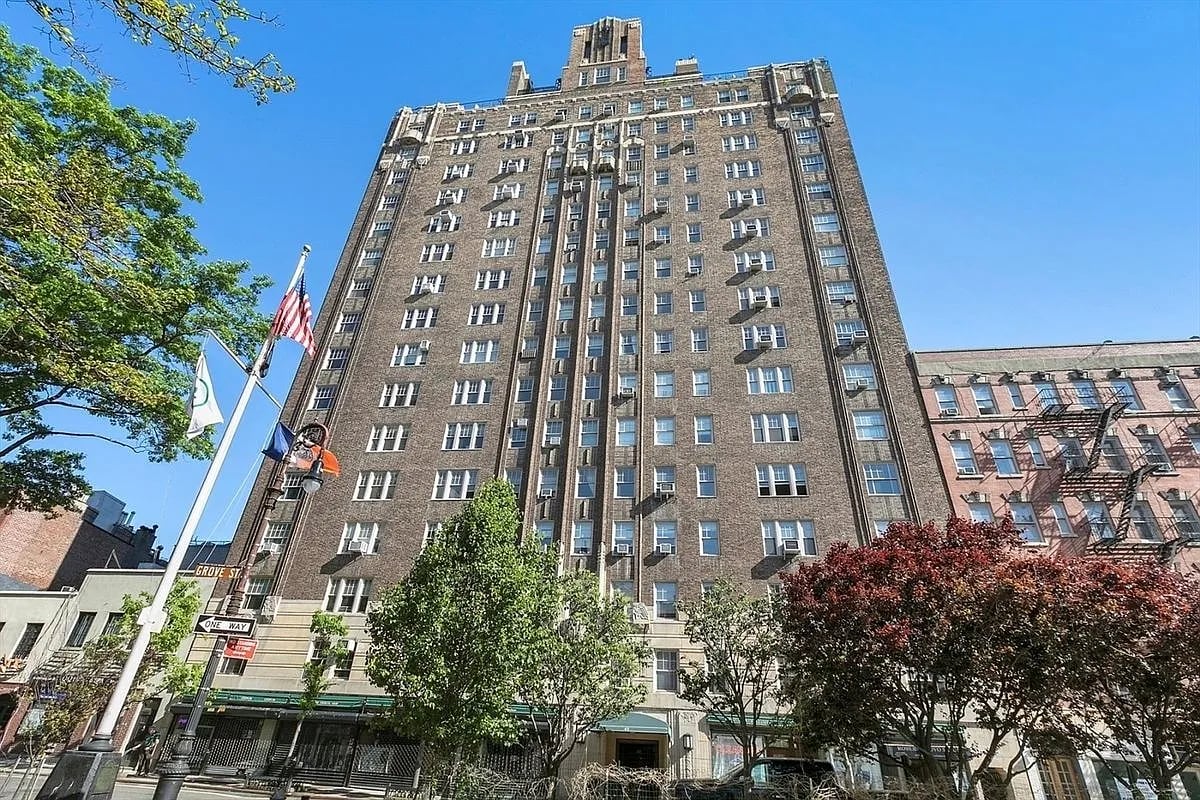 45 Christopher St, #8E