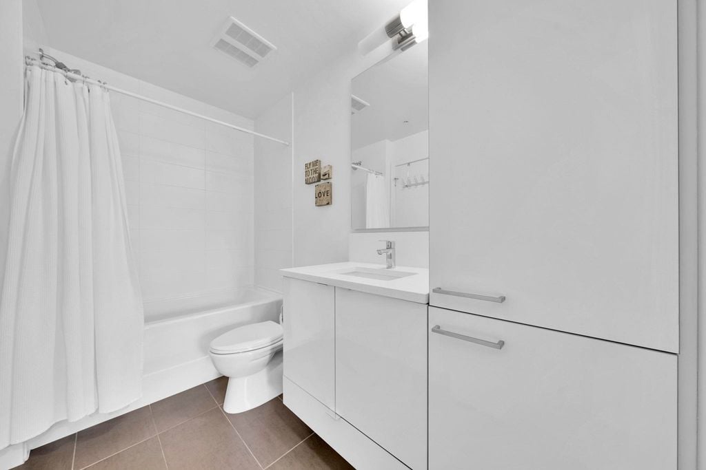 1621 Hamilton Ave, #407