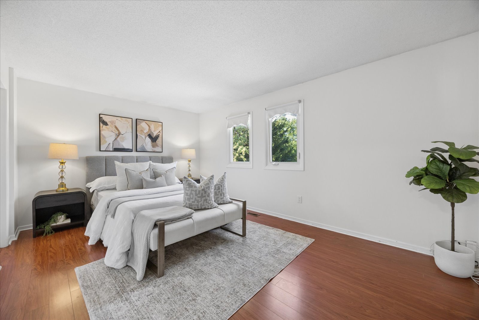 32 Valley Centre Drive