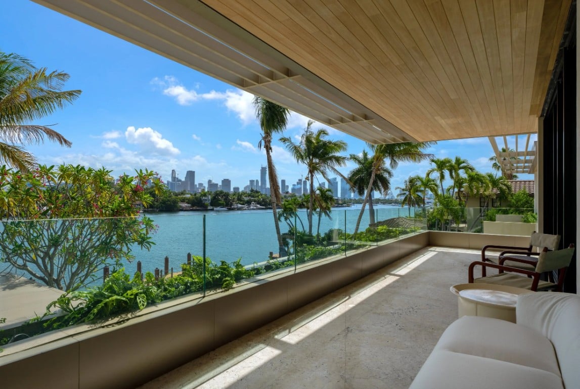 Waterfront Estate on Hibiscus Island Sells For $51.5 Million Setting New Record on Miami Beach's Palm and Hibiscus Island