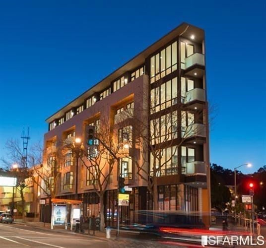 2200 Market Street #402