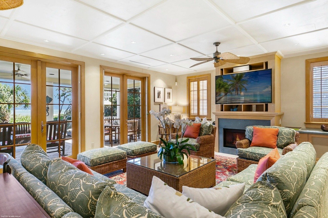 15 N Beach Rd