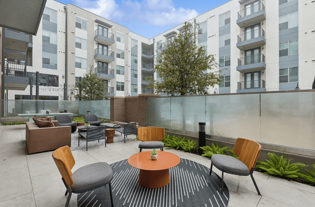 10 WEEKS FREE + UP TO $1,000 OFF!