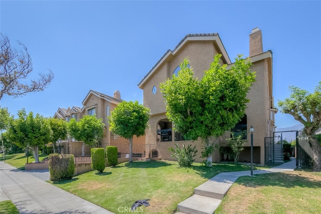 749 W Camino Real Ave #E