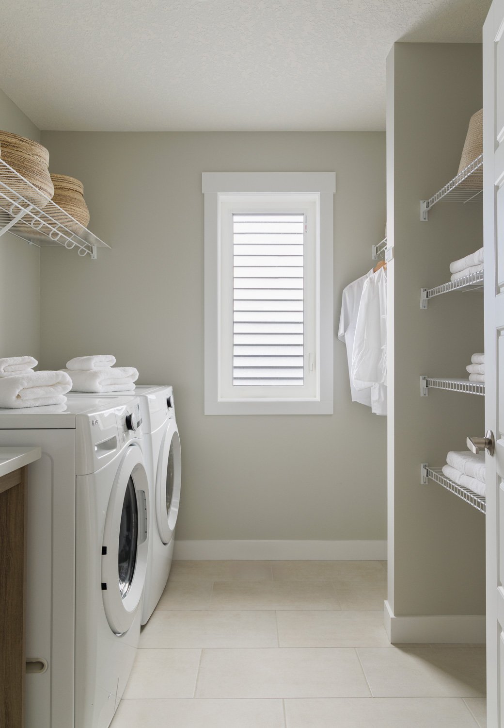 186 Annette Landing NW