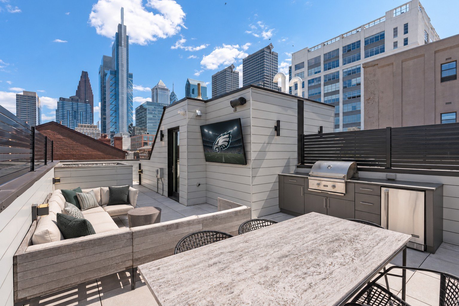 114 N Croskey St, Philadelphia, PA 19103